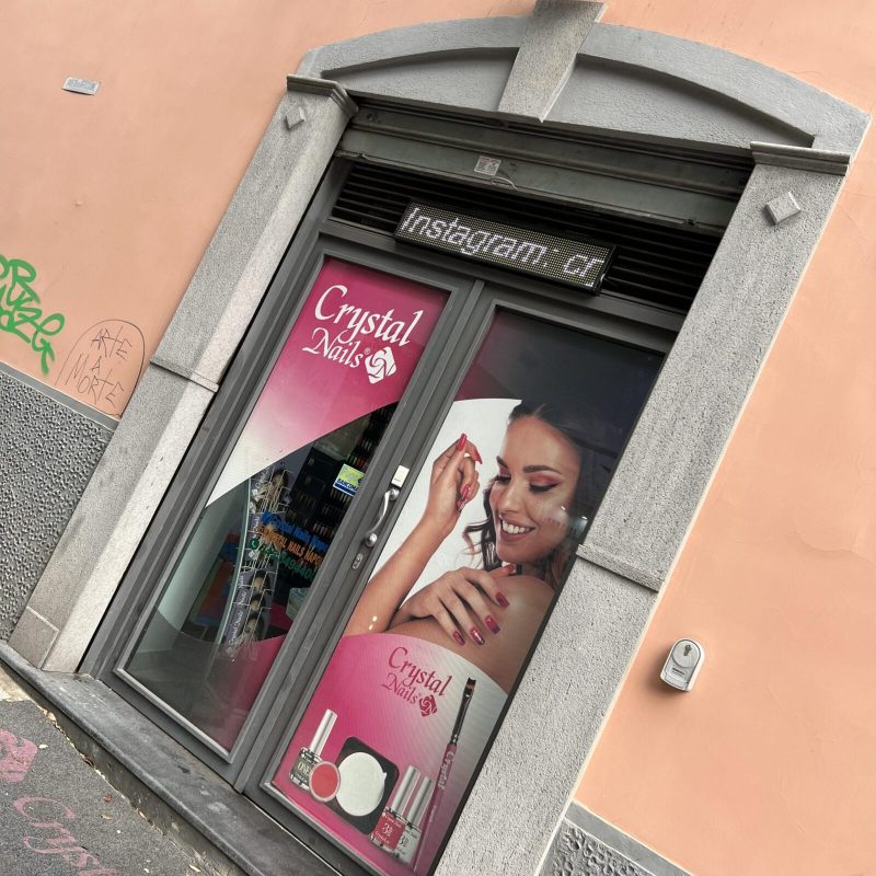 Rivenditore ufficiale Crystal Nails Napoli