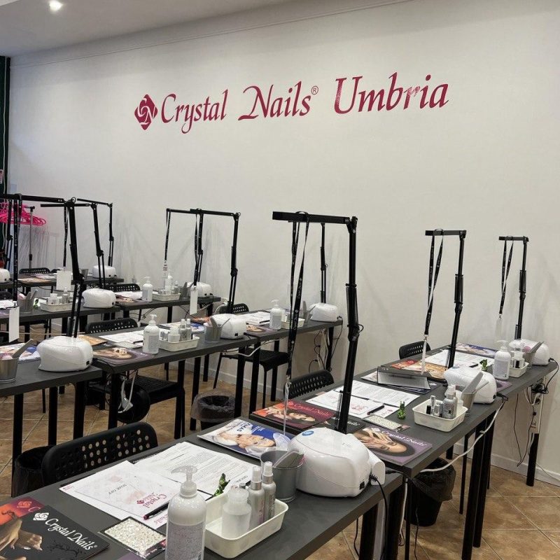 Crystal Nails Umbria 4